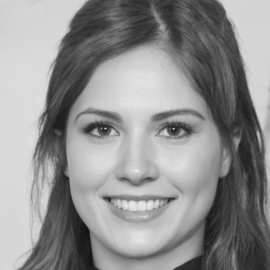 Elena Vásquez - Coordinadora Académica